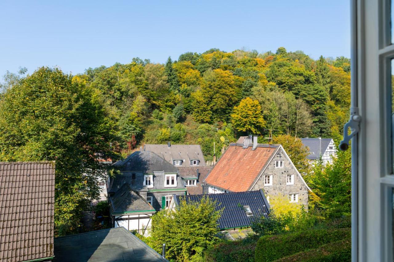 Zur Burgstiege Hotel Solingen Ngoại thất bức ảnh