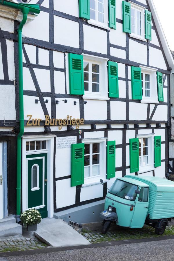 Zur Burgstiege Hotel Solingen Ngoại thất bức ảnh